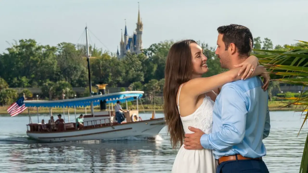 Signature Portrait Sessions from Disney PhotoPass Now Available at Walt Disney World Resort